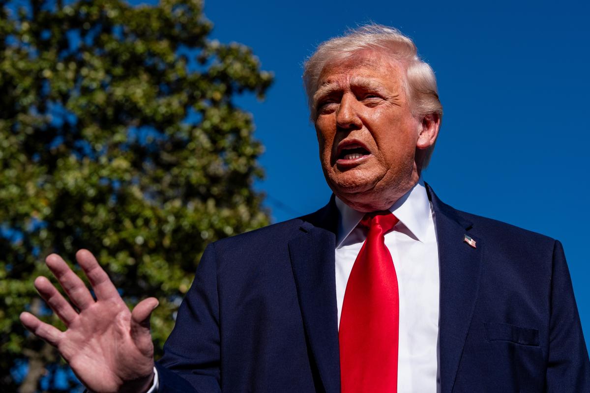 president-donald-trump-speaks-reporters-125461353