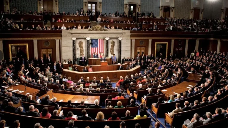 US-House-of-Reps_1784205672_1784245409
